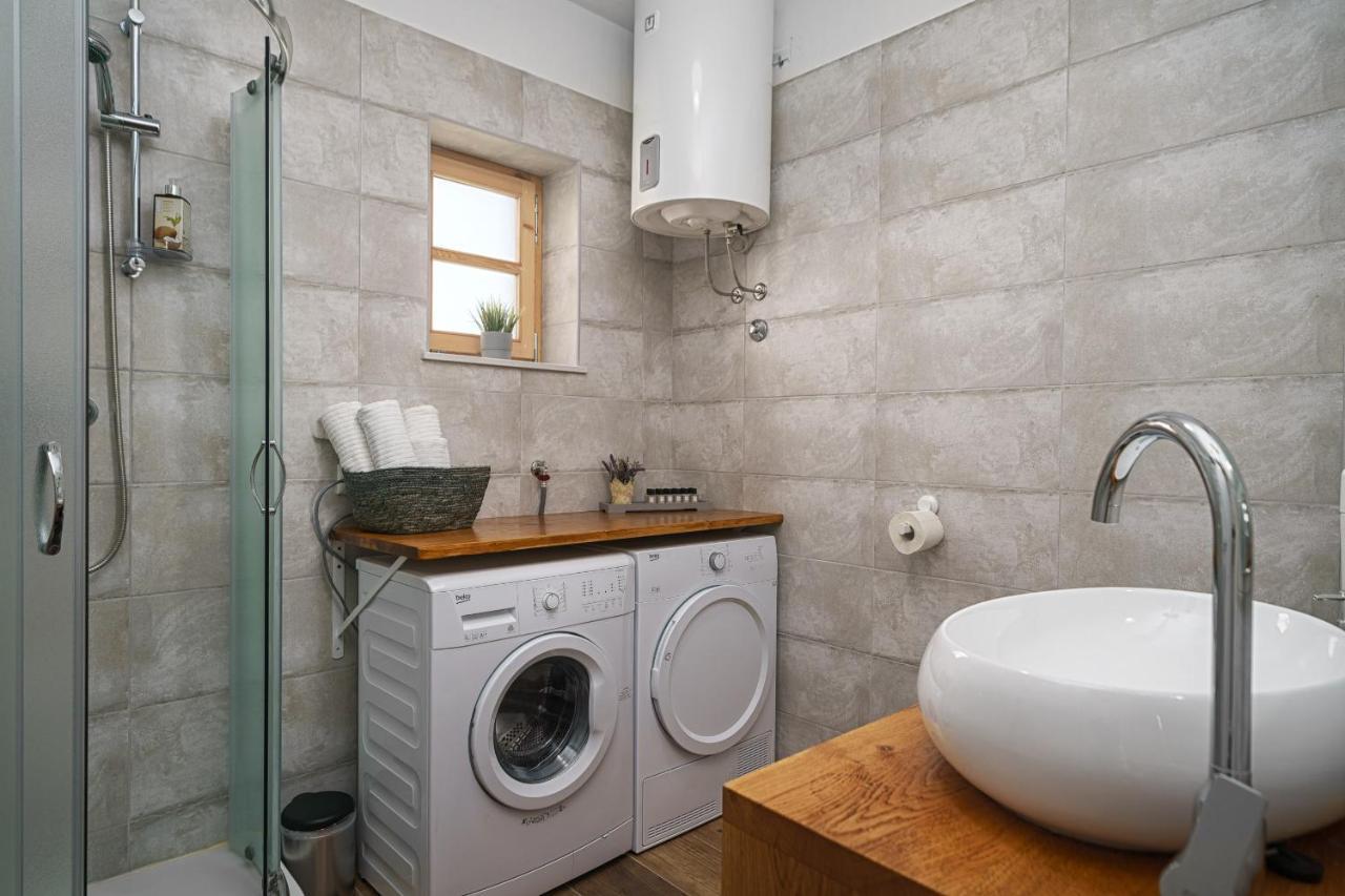 Frane Holiday home Ladevci